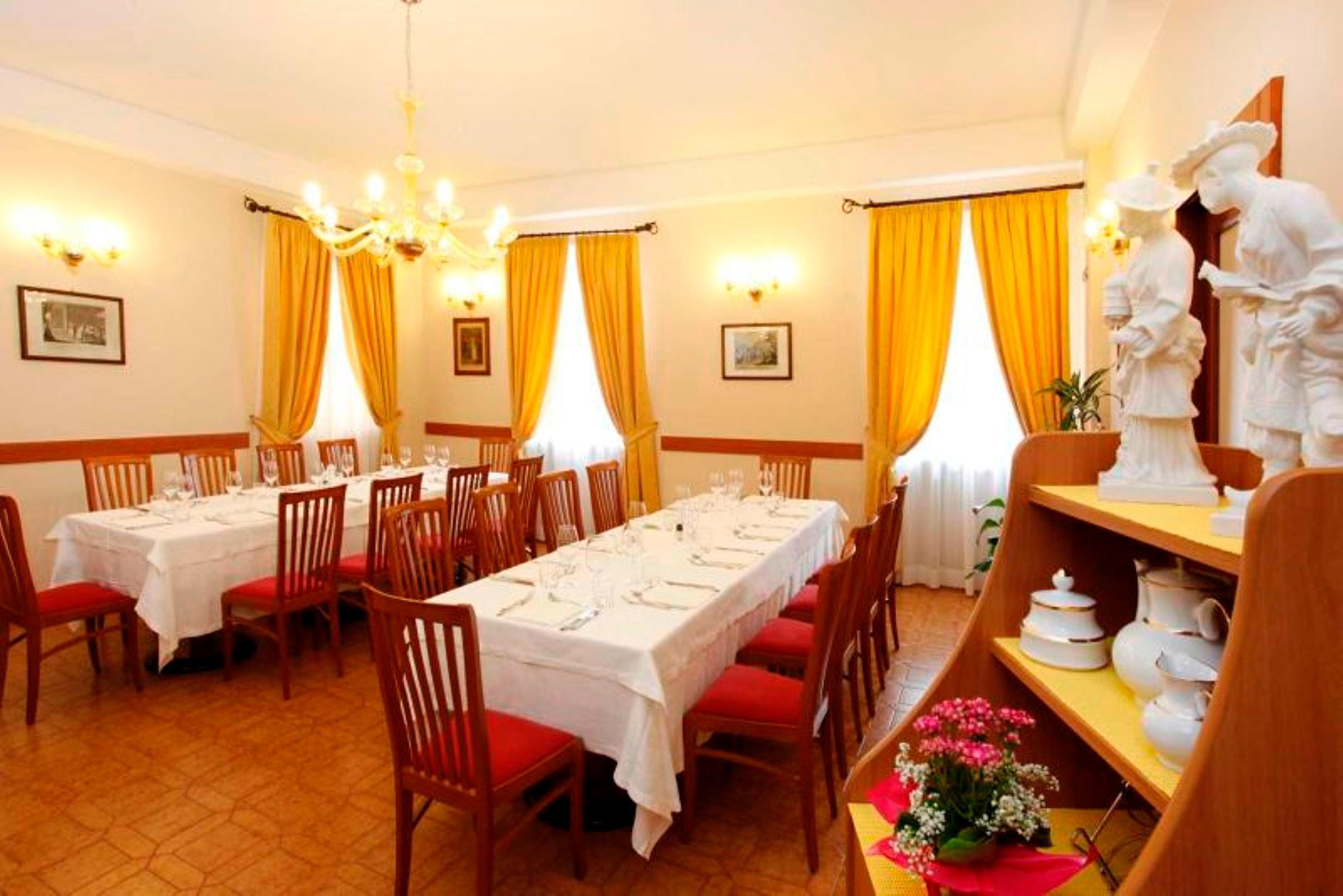 Garda Family House Hotel Castelletto Di Brenzone Luaran gambar