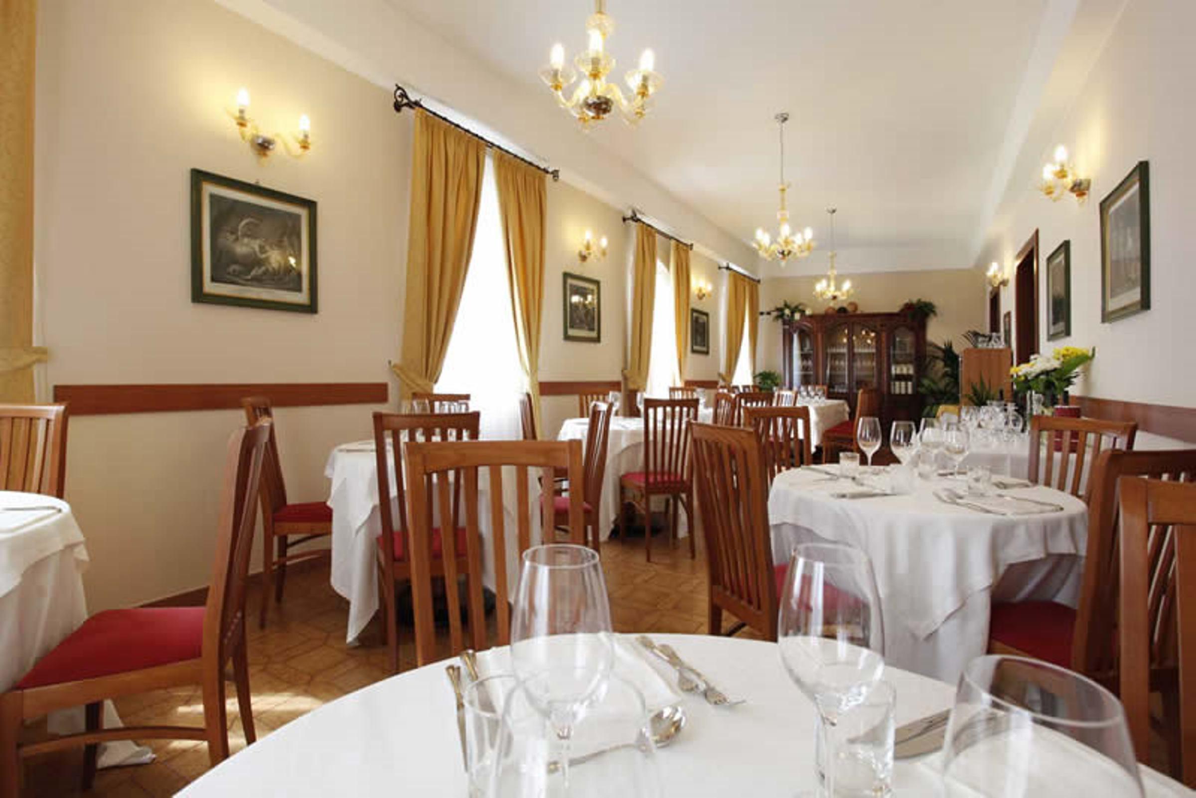 Garda Family House Hotel Castelletto Di Brenzone Luaran gambar