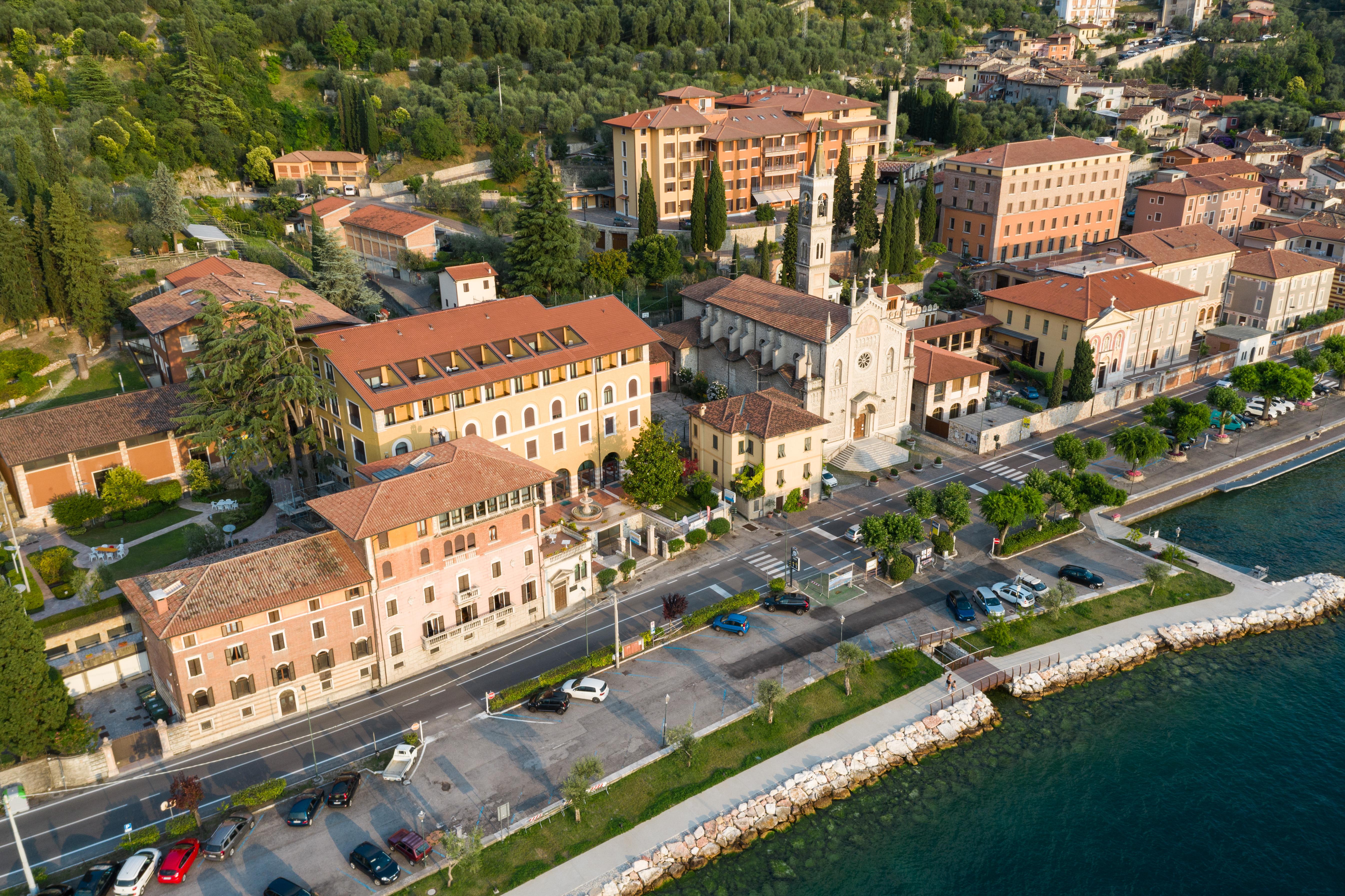 Garda Family House Hotel Castelletto Di Brenzone Luaran gambar