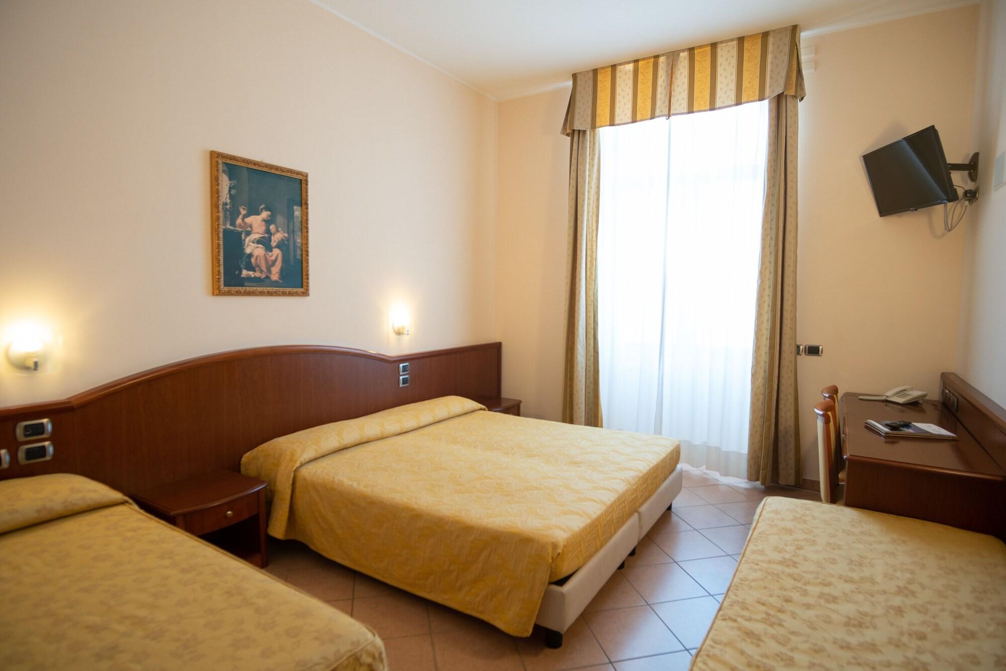 Garda Family House Hotel Castelletto Di Brenzone Luaran gambar